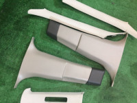 立柱饰板 SUBARU LANCASTER OEM 94010AE020GF, 94010AE030GF, 94022AE020AD, 94022AE030AD BHE BH9 BH5 2002 Silver 1U2