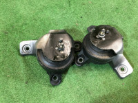 Подушки двигателя 41022AE100, 41022AE110 SUBARU LANCASTER