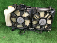 Engine radiator SUBARU LANCASTER OEM 45111AE060, 45121AE020, 45131AE010, 45122AE010, 73310AE010 BHE BEE 2002 EZ30 AT
