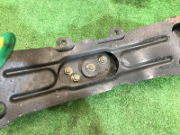 Travesaño de la caja de cambios SUBARU LANCASTER OEM 41011AE010, 41022AC150 BHE BH9 2000 EJ254 AT