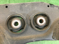Travesaño trasero SUBARU LANCASTER OEM 20152AE000 BHE BH9 BH5 BE5 BE9 BEE 2000 EJ254 AT