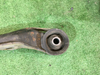 Подушка редуктора SUBARU LANCASTER OEM 41310AE002 BHE BH9 BH5 2000 EJ254 AT