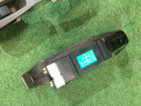 车窗控制模块 SUBARU LANCASTER OEM 83071AE060, 83071AE040 BHE BH9 2000 EJ254 AT