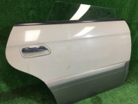 Right rear door SUBARU LANCASTER OEM 60400AE420 BHE BH9 2000 8L5