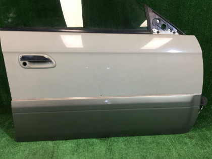 Puerta delantera derecha SUBARU LANCASTER OEM 60009AE040 BHE BH9 2000 8L5