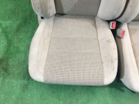 Комплект сидений SUBARU LANCASTER OEM 64010AE800GE, 64010AE810GE, 64221AE250GE, 64231AE260GE BHE BH9 BH5 2000 8L5