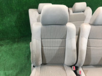 Комплект сидений SUBARU LANCASTER OEM 64010AE800GE, 64010AE810GE, 64221AE250GE, 64231AE260GE BHE BH9 BH5 2000 8L5