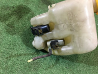 玻璃水壶 SUBARU LEGACY OEM 86610AE010 BHE BH9 BH5 BE5 BE9 BEE 2001 EJ254 AT