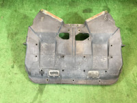 แผ่นกันใต้เครื่อง SUBARU LEGACY OEM 56410AE100 BE9 BH9 2001 01G