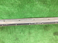 Faldón derecho SUBARU LEGACY OEM 96051AE000TG BE9 BE5 BEE 2001 01G