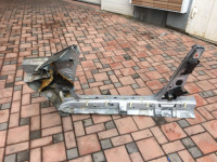 Estribo metálico derecho SUBARU LEGACY OEM 51415AE021 BEE BHE BE5 BE9 BH5 BH9 2001 01G
