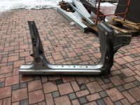 Estribo metálico derecho SUBARU LEGACY OEM 51415AE021 BEE BHE BE5 BE9 BH5 BH9 2001 01G
