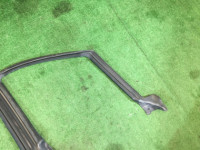 Left door seal SUBARU LEGACY OEM 63521AE010 BE5 BE9 BEE 2001 01G