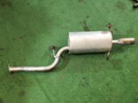 Panela de escape SUBARU LEGACY OEM 44305AC540 BG9 BG5 1997 EJ25 AT