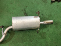 Panela de escape SUBARU LEGACY OEM 44305AC540 BG9 BG5 1997 EJ25 AT