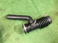 Патрубок воздушного фильтра SUBARU LEGACY OEM 14457AA203 BG9  BD9 1997 EJ25 AT