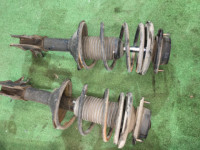 减震器 SUBARU LEGACY OEM 20310AC081, 20310AC091, 20364AC240, 20364AC250 BG9 BG5 BD5 BD9 1997 EJ25 AT
