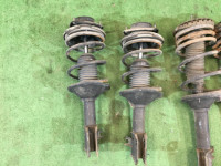减震器 SUBARU LEGACY OEM 20310AC081, 20310AC091, 20364AC240, 20364AC250 BG9 BG5 BD5 BD9 1997 EJ25 AT