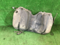 油箱 SUBARU LEGACY OEM 42120AC020 BG9 BG5 BD5 BD9 1996 EJ25 AT