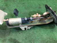 Fuel pump SUBARU LEGACY OEM 42021AC012 BG9 BG5 BD5 BD9 1996 EJ25 AT