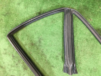 Right door seal SUBARU LEGACY OEM 62710AC100 BG9 BG5 1996 cosmic blue mica 416