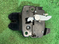 Замок багажника 57530AG010 SUBARU LEGACY