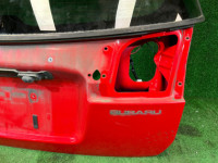 Portón trasero SUBARU LEGACY OEM 60800AE060 BH5 2000 red 01W