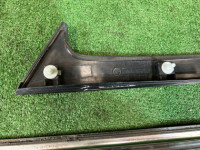 右サイドウインドウモール SUBARU LEGACY OEM 91012-AC000, 91011-AC100 BG9 1995 Black 47A