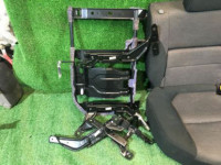 リアシート SUBARU FORESTER OEM 64221SA120ML SG5 2005 48W