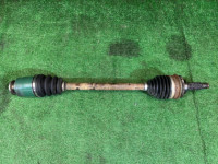 เพลาขับหน้า SUBARU LEGACY OEM 28021AC200 BH9 2001 EJ254 AT