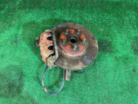 Ступица передняя левая 28313AE030 28316-AE000 26291AC031 SUBARU LEGACY
