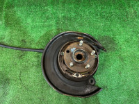 右后轮毂 28474AE000 28462AE011 SUBARU LEGACY B4