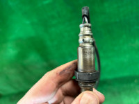 O2センサー（ラムダセンサー） №2 SUBARU OUTBACK OEM 22690AA590 BP9 2004 EJ253 AT
