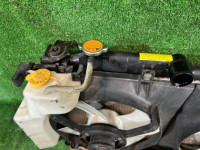 发动机水箱 SUBARU OUTBACK OEM 45111AG000 BP9 2004 EJ253 AT
