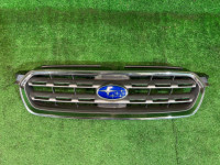 Решетка радиатора 91121AG020 SUBARU OUTBACK