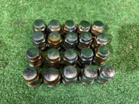 轮毂螺母 SUBARU OUTBACK OEM 623006021 BP9 2004