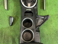Бардачок подлокотник комплект SUBARU OUTBACK OEM 92114AG120JC 66120AG101JC 35170AG000 BPE 2007 Grey 65Z