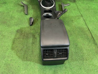 Бардачок подлокотник комплект SUBARU OUTBACK OEM 92114AG120JC 66120AG101JC 35170AG000 BPE 2007 Grey 65Z