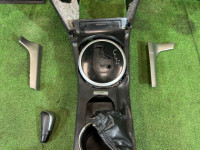Бардачок подлокотник комплект SUBARU OUTBACK OEM 92114AG120JC 66120AG101JC 35170AG000 BPE 2007 Grey 65Z