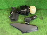 Корпус воздушного фильтра Свап SUBARU OUTBACK OEM 14457AA380 14435AA101 46052AG000 46043AG020 BPE 2007 EZ30 AT