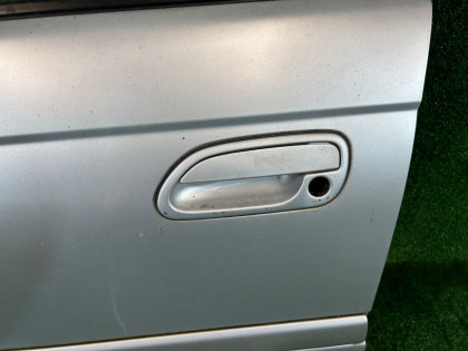 Puerta delantera izquierda SUBARU LEGACY OEM 61100AC011 BG5 1998 Silver 406