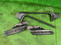Frisos das embaladeiras SUBARU LEGACY OEM 94060AC050ML 94061AC000ML 94060AC000ML 94061AC010ML BG5 1998 Silver 406