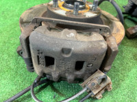 Ступицы передние SUBARU LEGACY OEM 28012AA023 28012AA033 28052AA010 BG5 1998 EJ20DD AT