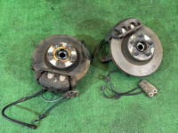Ступицы передние 28012AA023 28012AA033 28052AA010 SUBARU LEGACY