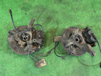 Ступицы передние SUBARU LEGACY OEM 28012AA023 28012AA033 28052AA010 BG5 1998 EJ20DD AT