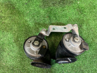 แตร SUBARU OUTBACK OEM 86012AG050 86012AG040 BPE 2007 EZ30 AT