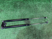 Амортизаторы крышки багажника 63260AE020 63260AE030 SUBARU LANCASTER