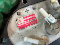 燃料ポンプ SUBARU LANCASTER OEM 42021AE000 BH9 2001 EJ254 AT
