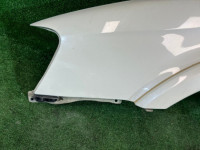 左フロントフェンダー цвет 07C SUBARU LANCASTER OEM 57120AE031 BH9 2001 White 07C