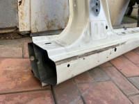 Right rocker panel цвет 07C SUBARU LANCASTER OEM 52154AE161 BH9 2001 White 07C